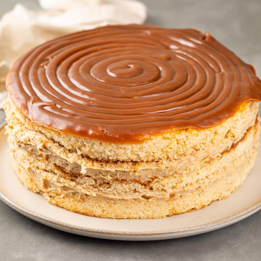 Torta de ninho tostado