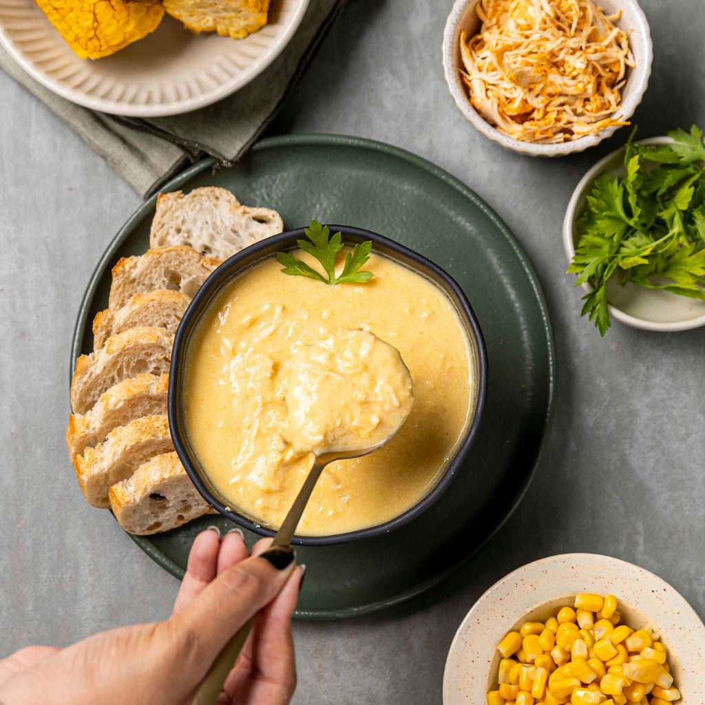 Caldo de Frango com Milho Verde