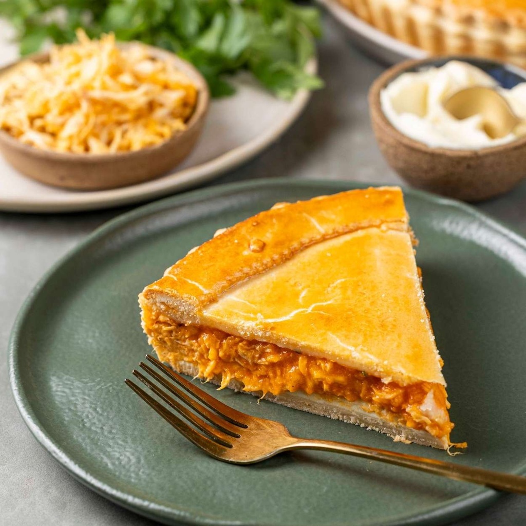 Torta de Frango com Catupiry