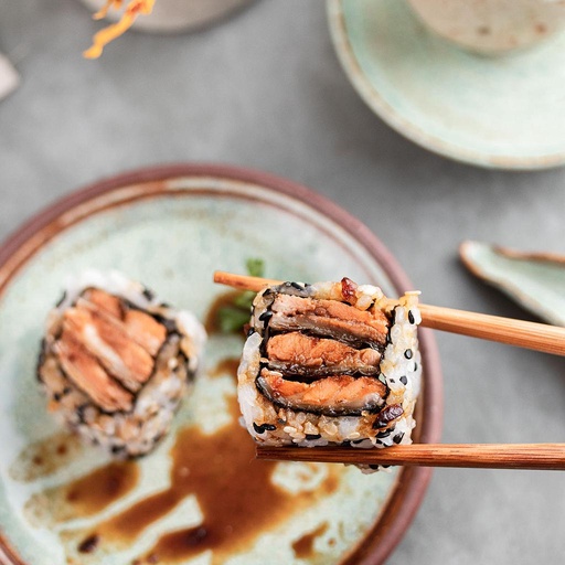 [91859] Uramaki de Pele de Salmão (8 un.)