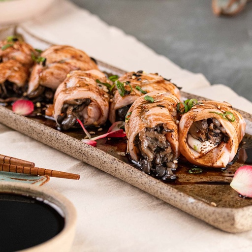 [109742] Shimeji Salmão Roll