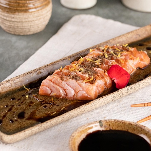 [109720] Sashimi de Barriga de Salmão Trufado