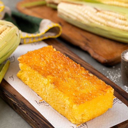 [113554] Broa cremosa de milho verde, queijo e coco